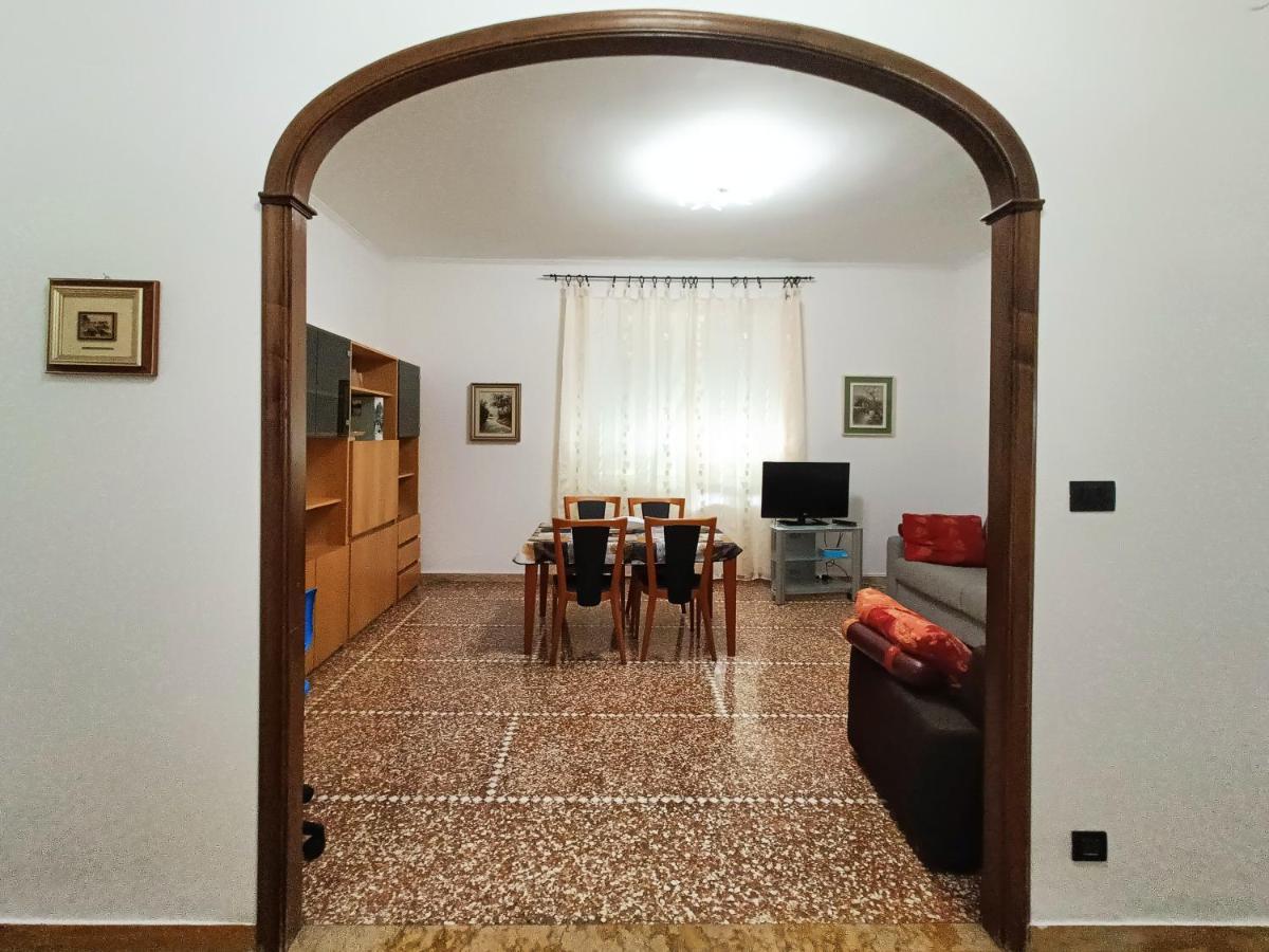 San Martino Appartament Con Parcheggio Privato Genoa Ngoại thất bức ảnh